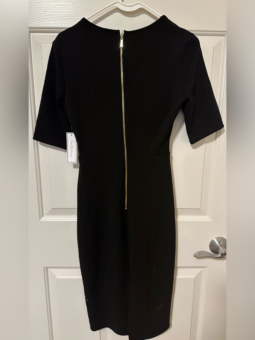 Premier Amour Black 3/4 Sleeve Dress Gold Zipper Dress Size 4 NWT - Picture 5 of 13